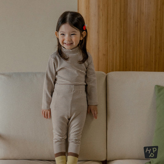 Polin Mock Neck T-Shirt