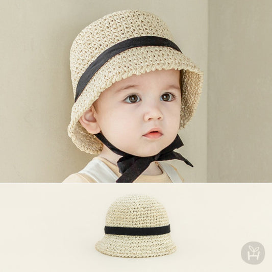 Torry straw baby hat