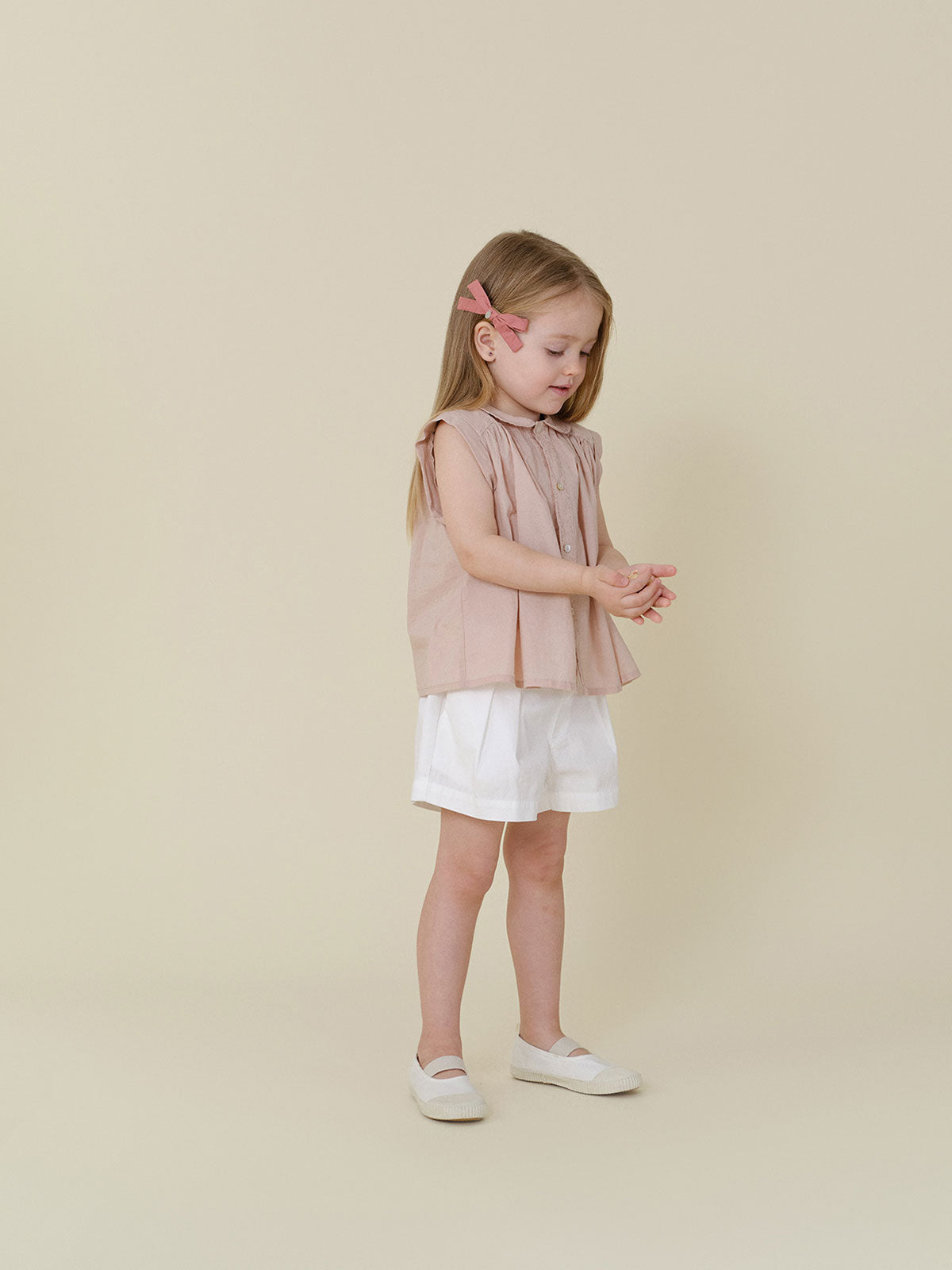 BENebene Pleated Shorts -White
