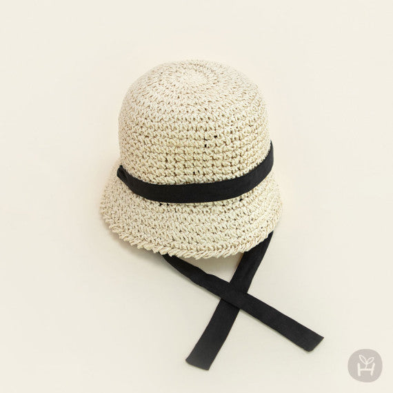Torry straw baby hat