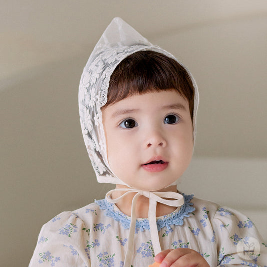 Benjamin lace baby bonnet