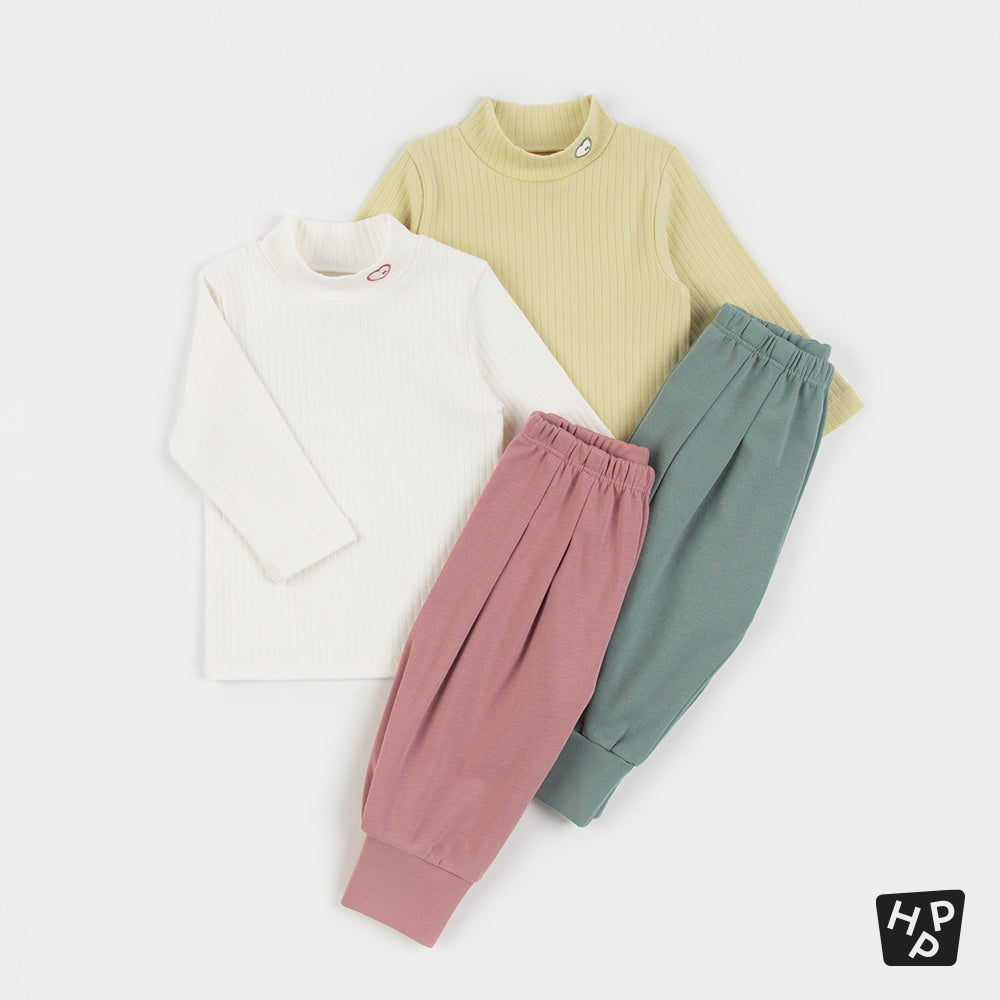 Tender mock turtleneck lounge wear