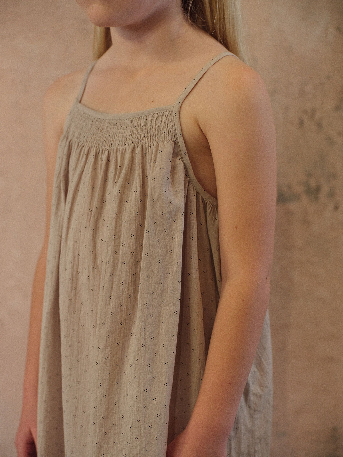 Calm Dot Camisole Dress - Milky cocoa