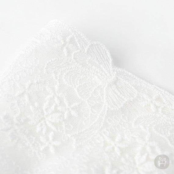 Cos lace baby bonne