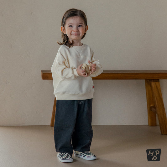 Moss Curved Denim Pants