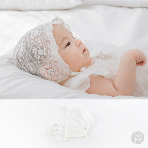 Cos lace baby bonne
