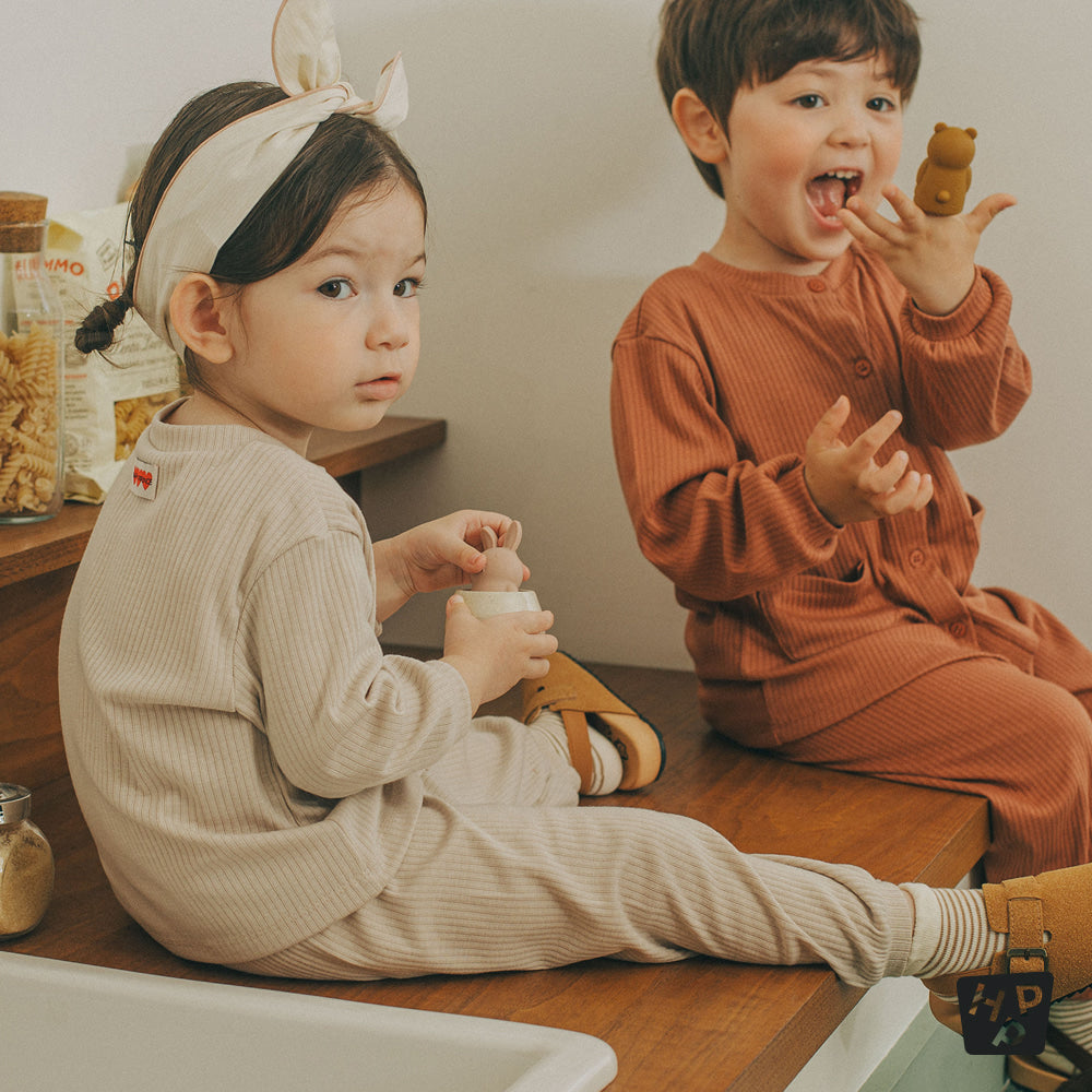 Bainy cardigan baby set