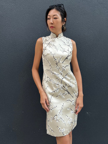 PAMELA Plum Brocade Sleeveless Cheongsam