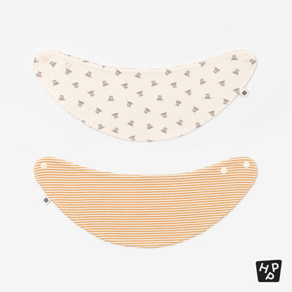 Olienne Reversible Baby Banana Bib