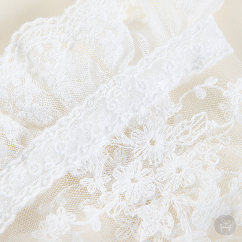 Prina lace baby bonnet