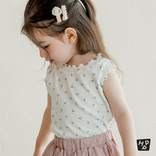 Juhi Sleeveless T-shirt