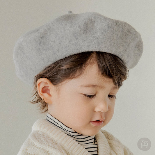 Blooming wool beret