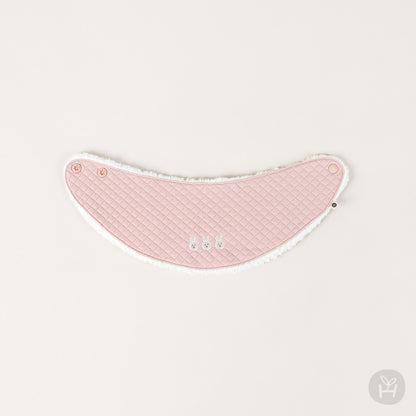 Judy snow banana bib