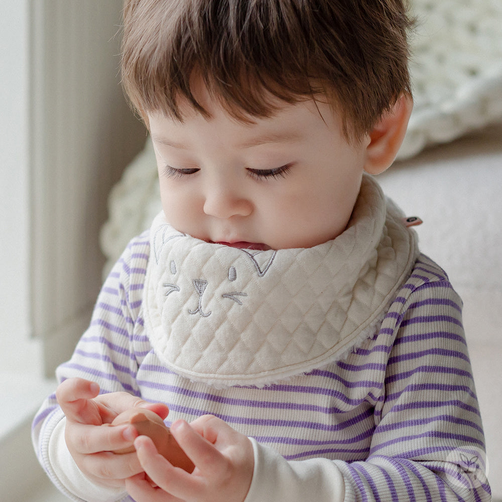 Molly Snow Bananabib