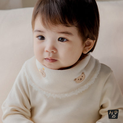 Ruth snow baby banana bib