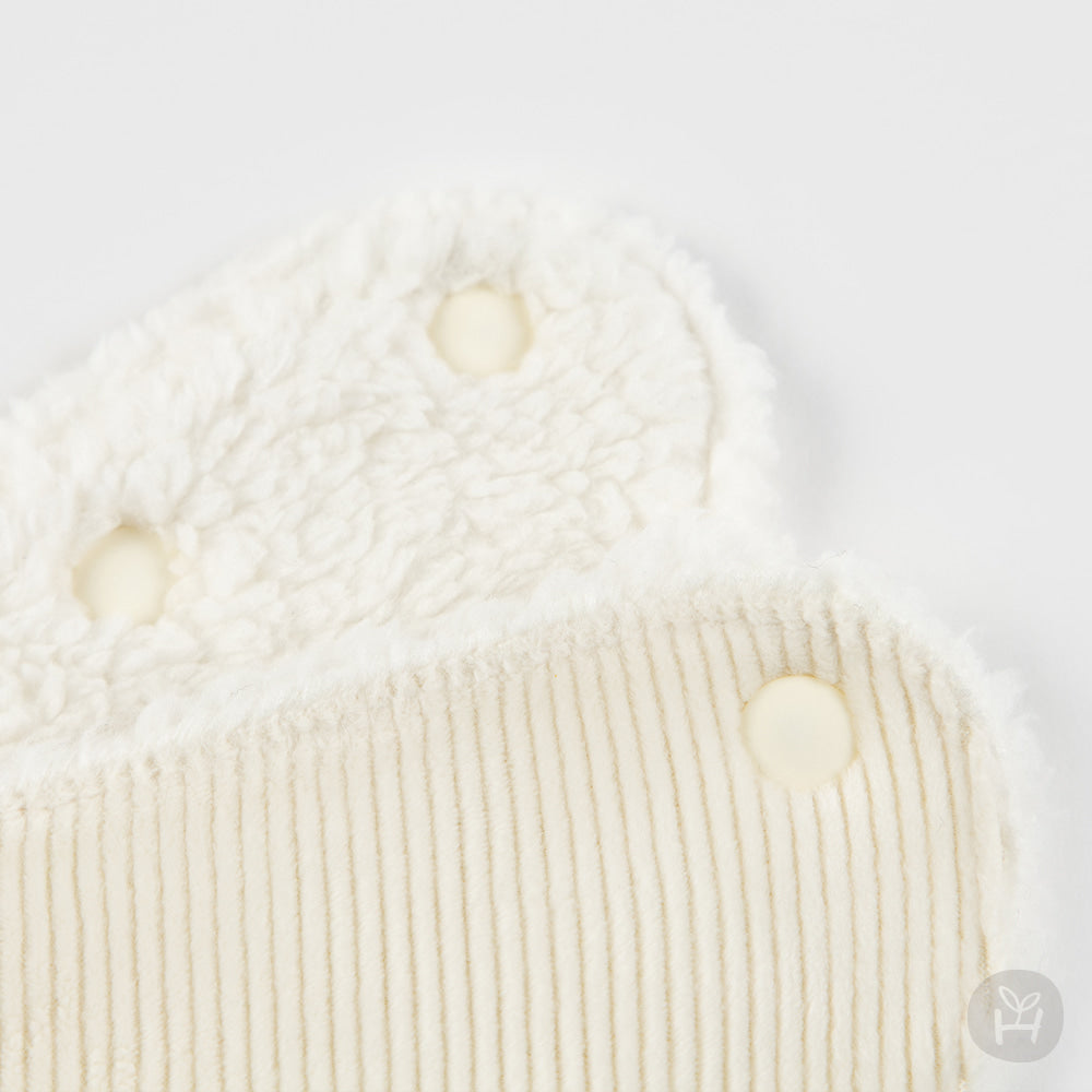 Eline snow baby banana bib