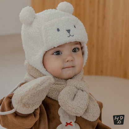 Aubrey snow baby necky