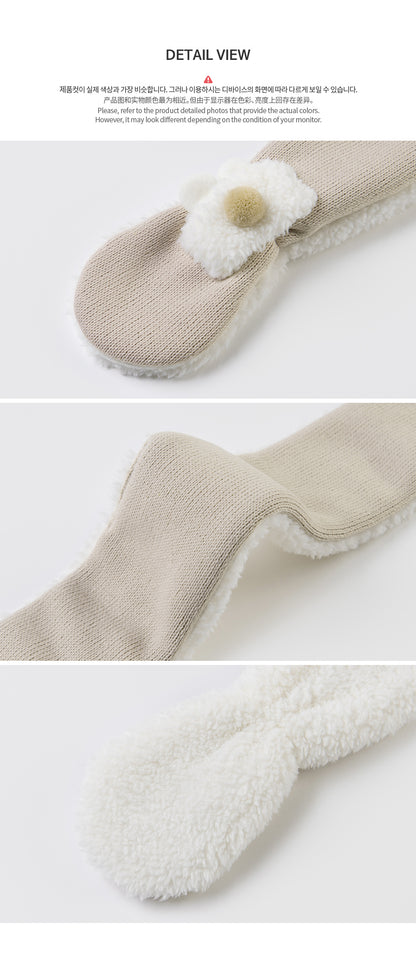 Boba Snow Baby Neckie,