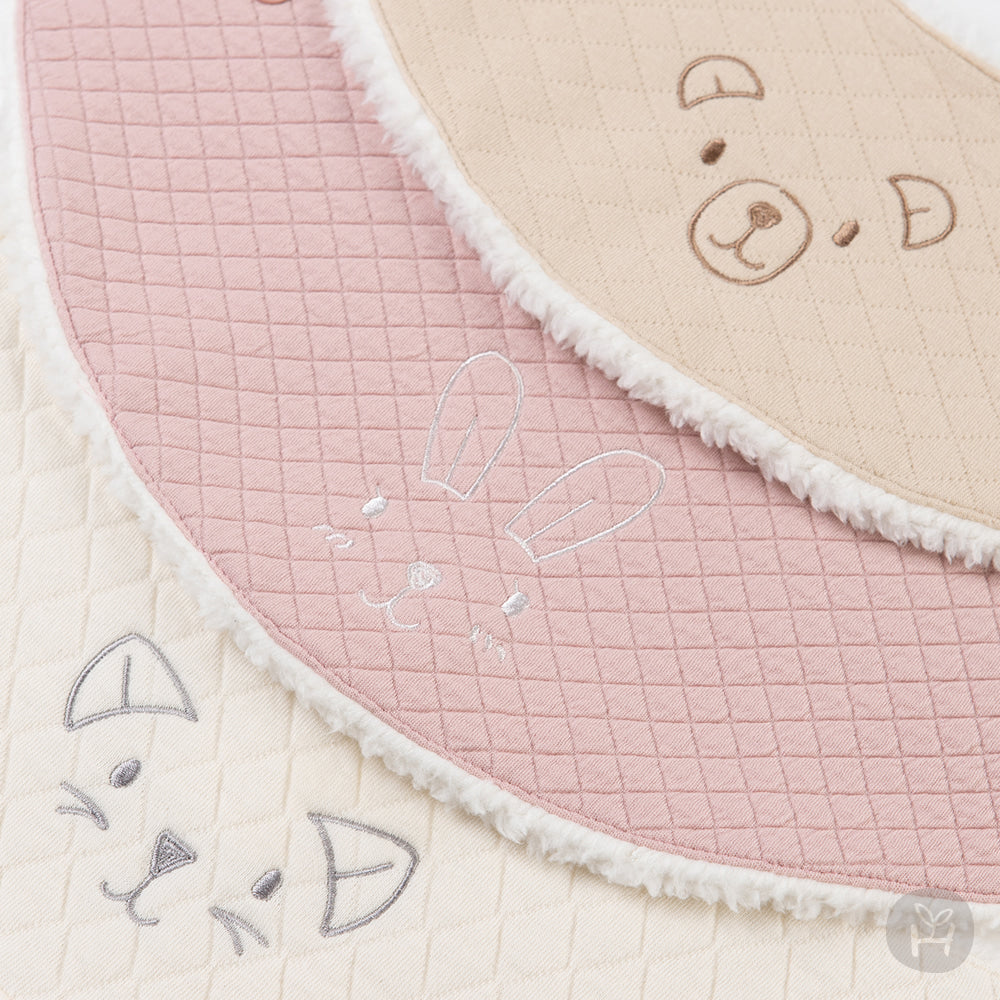 Molly Snow Bananabib