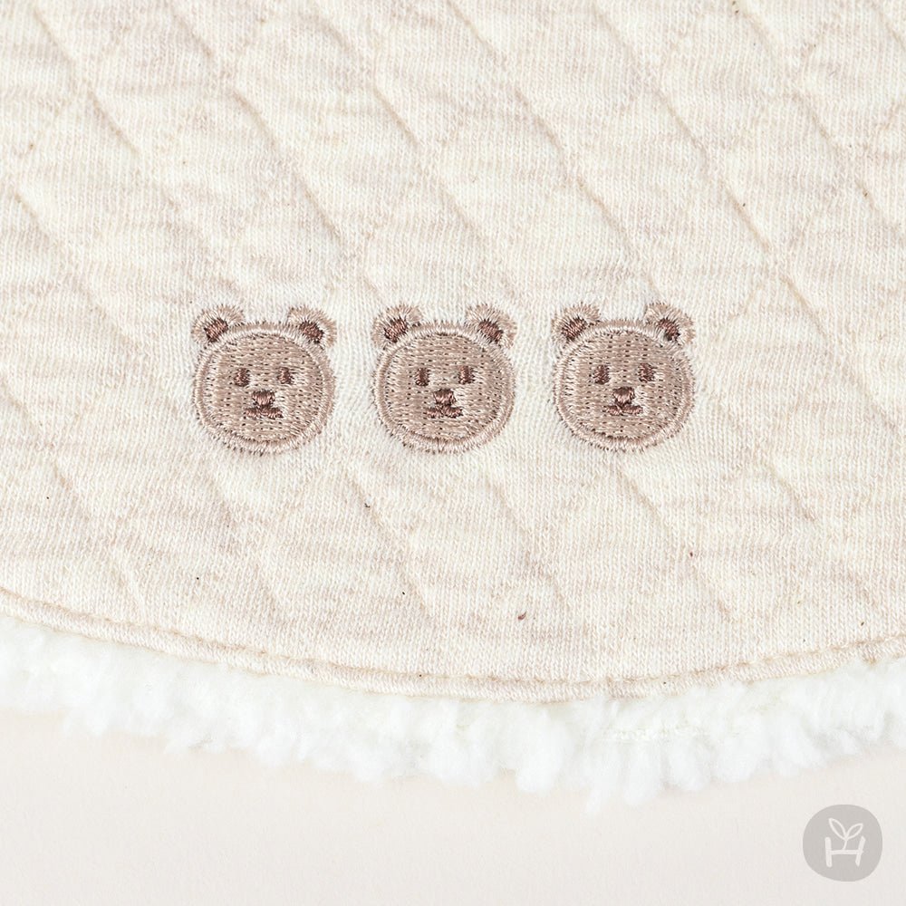 Kobe snow banana bib