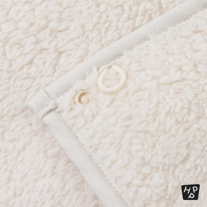 Dayni fleece baby cape