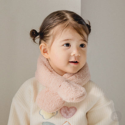 Aubrey snow baby necky