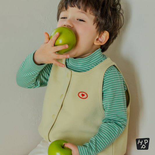 Nuzzle Mock Neck T-Shirt