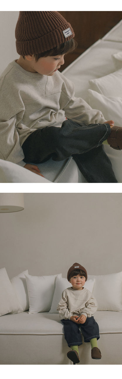 Moss Curved Denim Pants